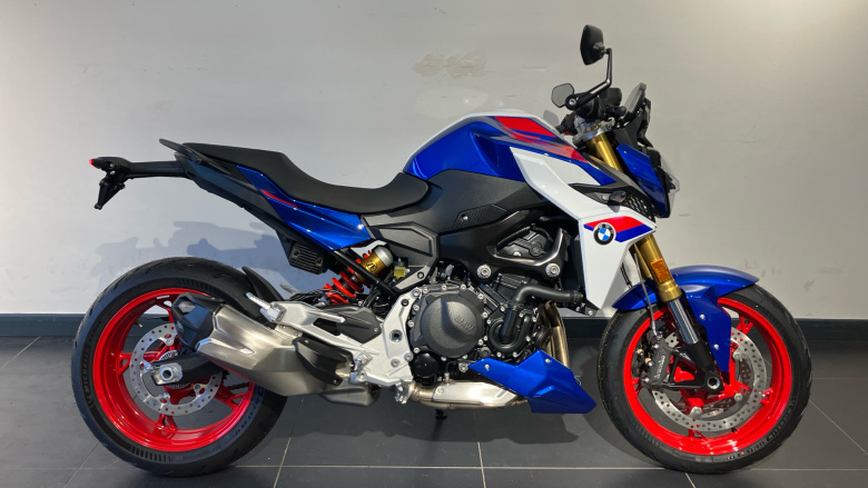 BMW F900 R (25MY)